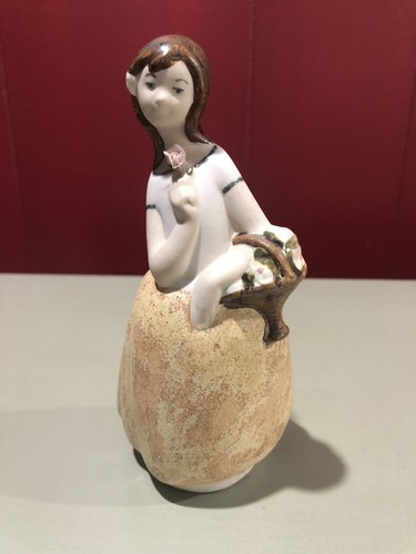 Rex valencia girl - rex,